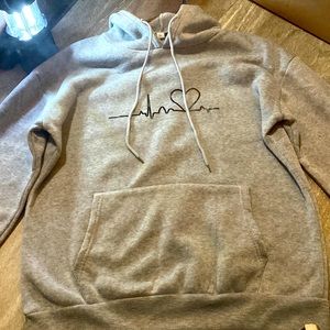 If u love hoodies u will love this one it’s beautiful